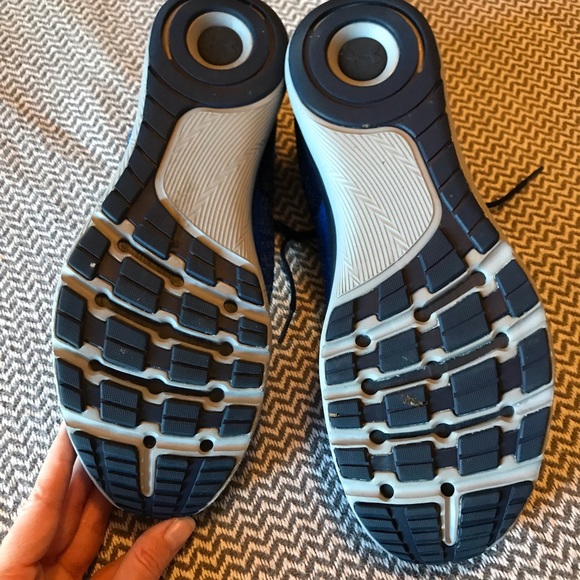 Under Armour Threadborne Fortis Running Shoe - Picture 2 of 3